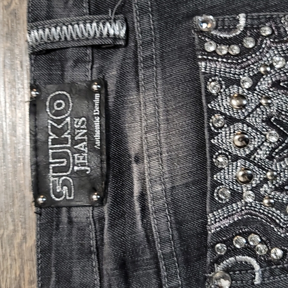 Gently Loved women's jeans by suko jeans size 12 loads of jewels blue/black fade - Picture 16 of 16